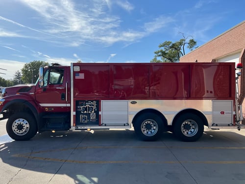 2012 Rosenbauer Tanker