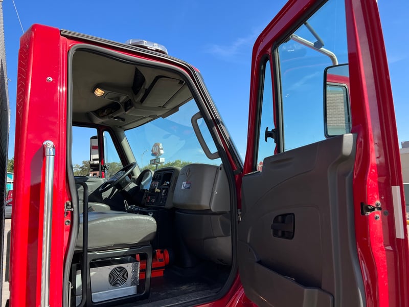 2012 Rosenbauer Tanker
