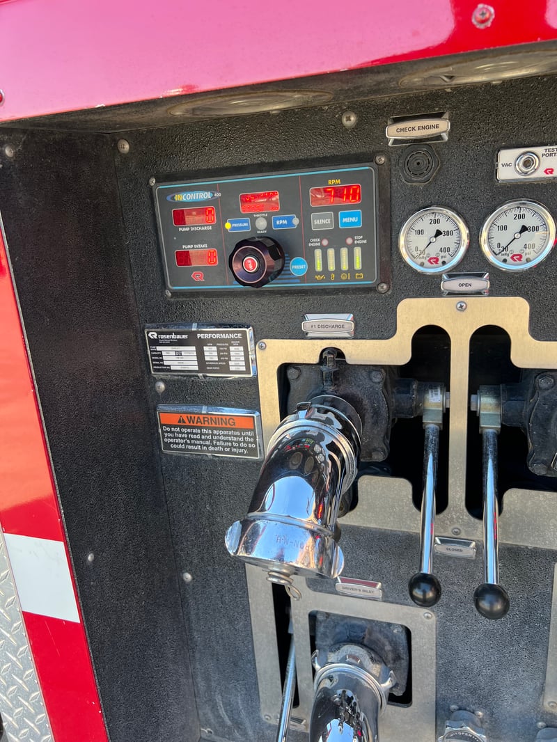 2012 Rosenbauer Tanker