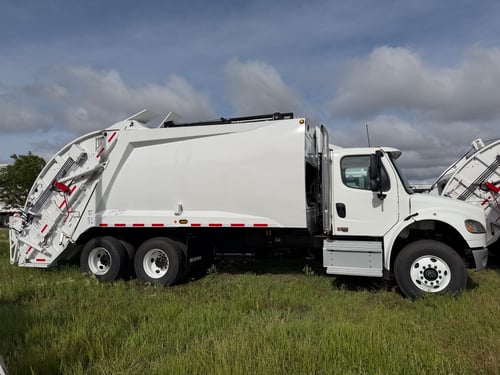 2026 McNeilus Heavy Duty