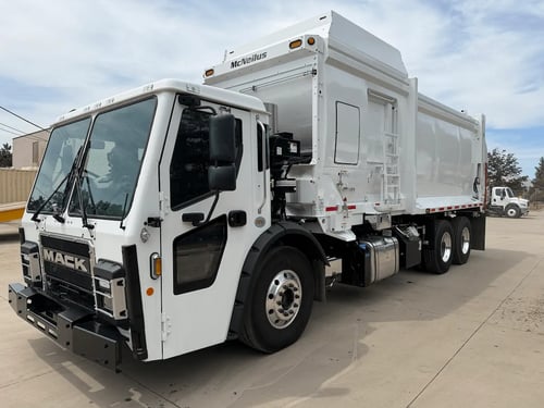 2026 McNeilus ZR
