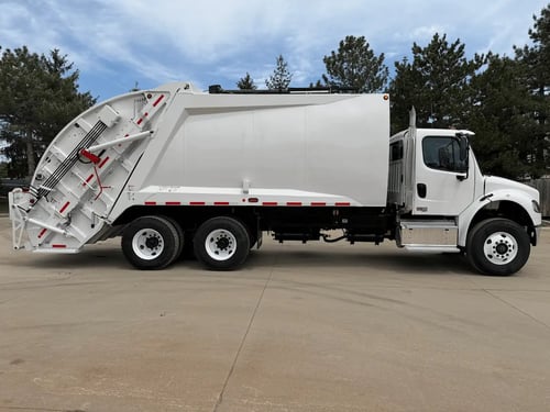 2026 McNeilus Heavy Duty