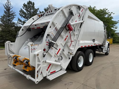 2026 McNeilus Heavy Duty