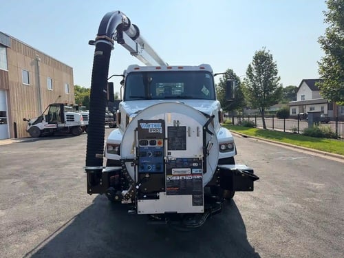 2026 Vactor 2100i