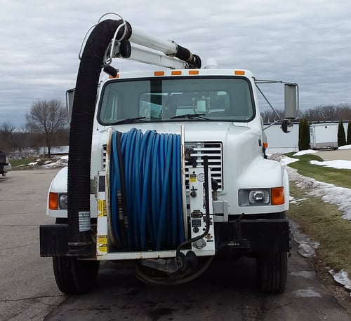 2000 Vactor 2103