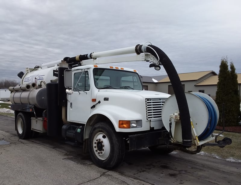 2000 Vactor 2103 Featured Image