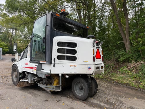 2013 Elgin Pelican NP Dual