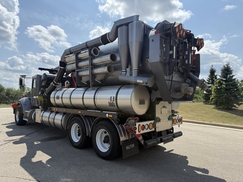 2017 Vactor 2100 Plus