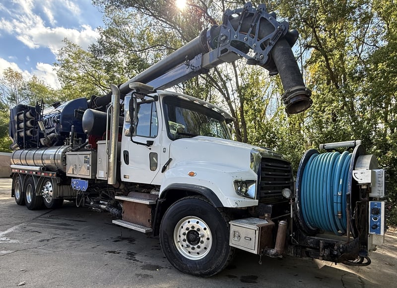 2016 Vactor 2100 Plus Recycler Sewer Cleaner Featured Image