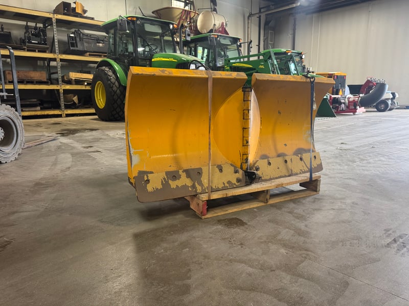 2007 Trackless HV5 Featured Image