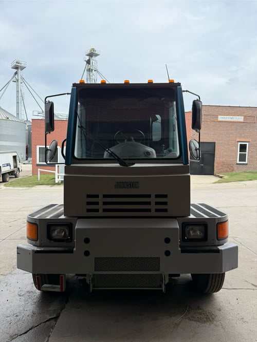 2001 Johnston 4000