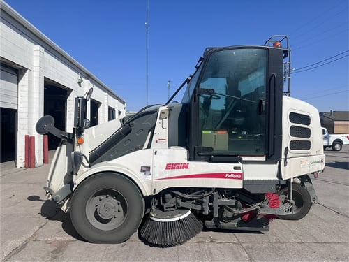 2016 Elgin Pelican NP Street Sweeper