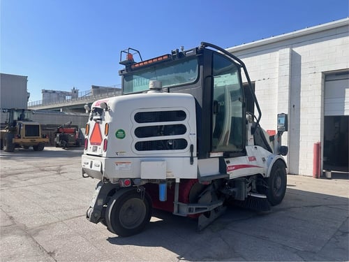 2016 Elgin Pelican NP Street Sweeper