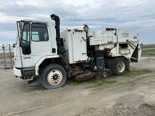 2006 Tymco DST-6