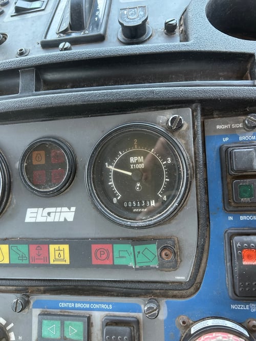 2007 Elgin Whirlwind