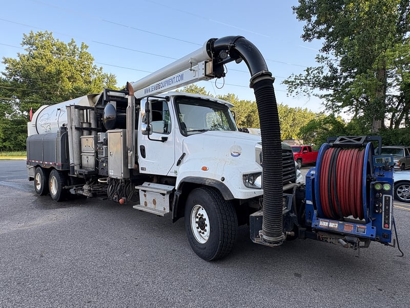 2017 SECA 900 Featured Image