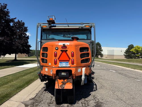 2008 Elgin Pelican Street Sweeper