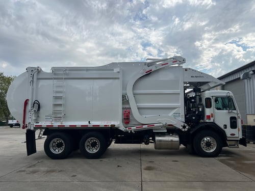 2025 McNeilus Atlantic 40 yd Front Loader