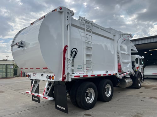 2025 McNeilus Atlantic 40 yd Front Loader