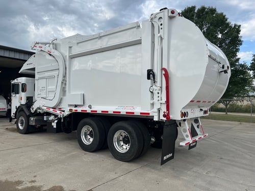 2025 McNeilus Atlantic 40 yd Front Loader