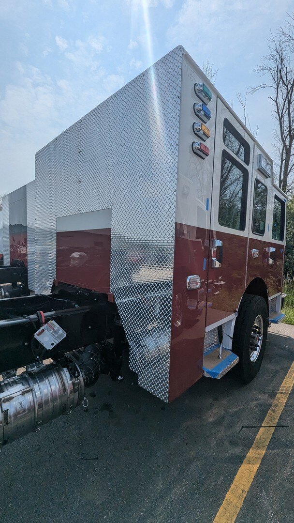 MaCQueen Emergency D 42 jpg