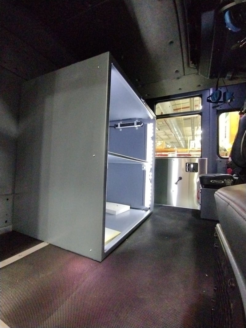 MaQueen Emergency A 255 JPG