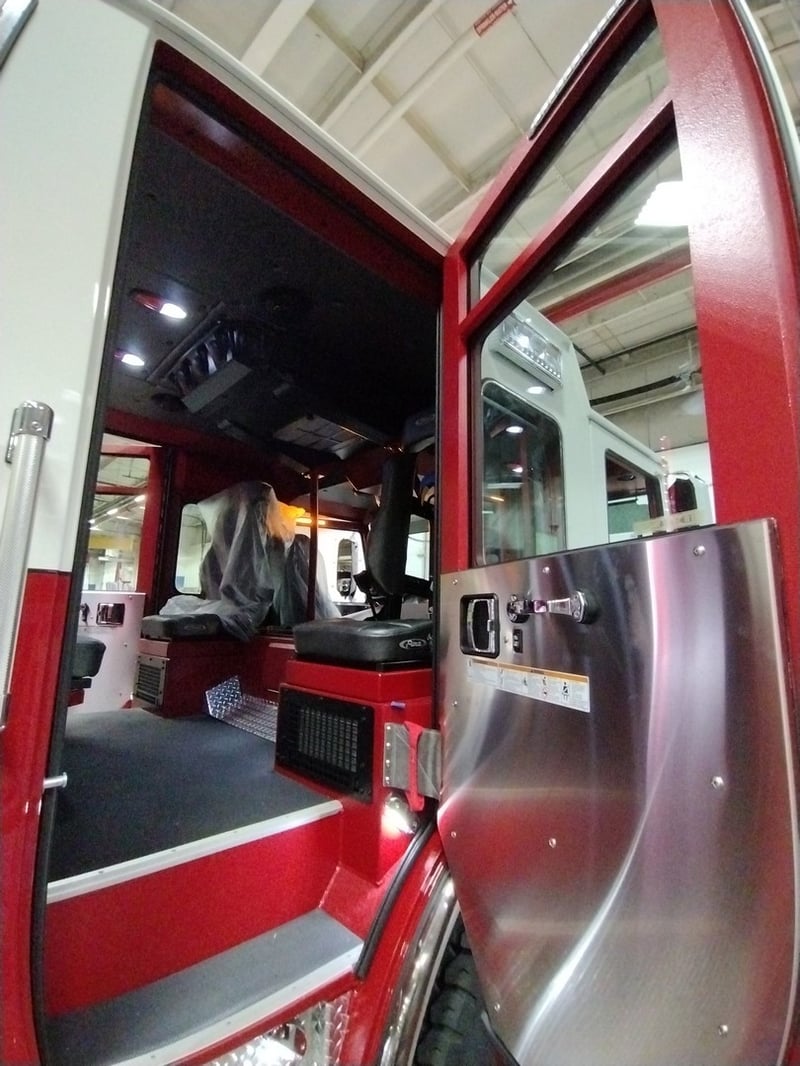 MacQeen Emergency A 136 jpg