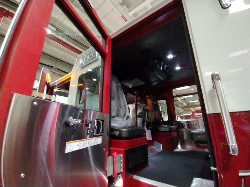 MacQeen Emergency A 158 jpg