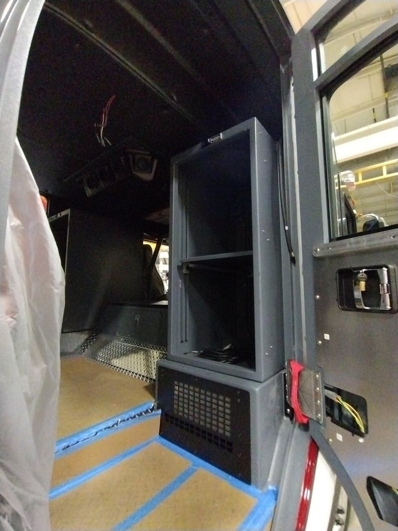 MacQeen Emergency A 248 jpg