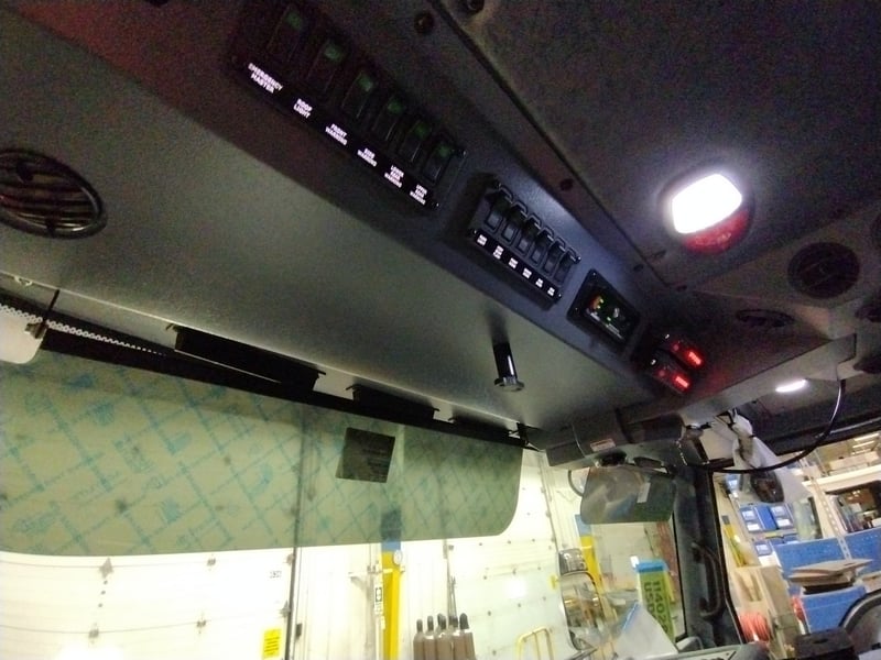 MacQeen Emergency A 294 jpg