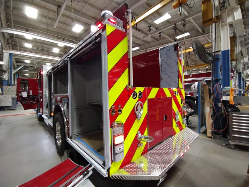 MacQeen Emergency A 32 jpg