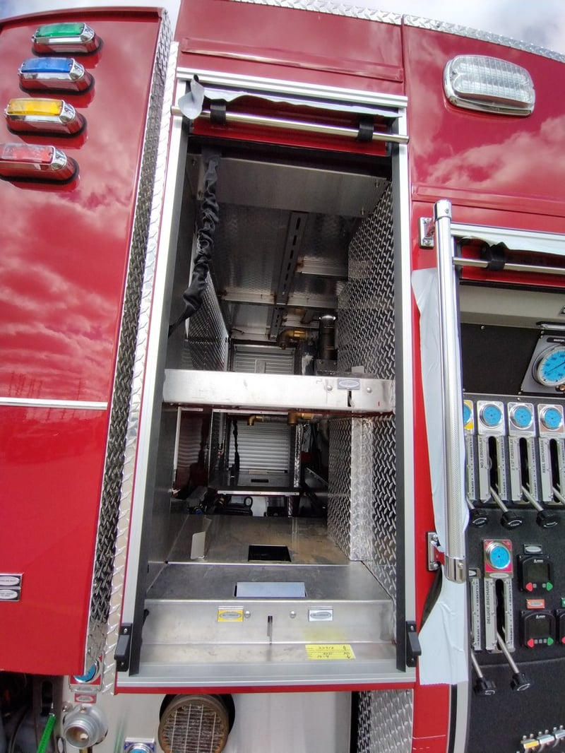 MacQeen Emergency A 351 jpg