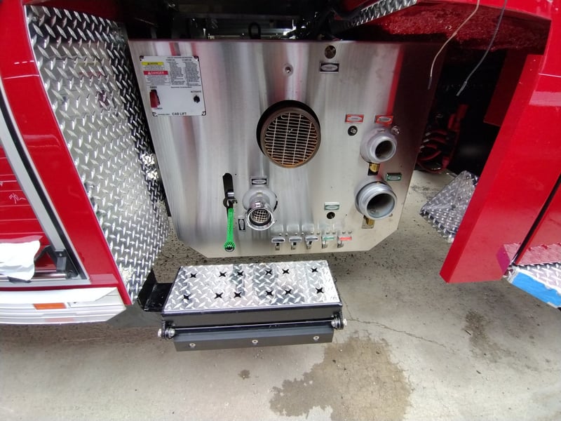MacQeen Emergency A 358 jpg