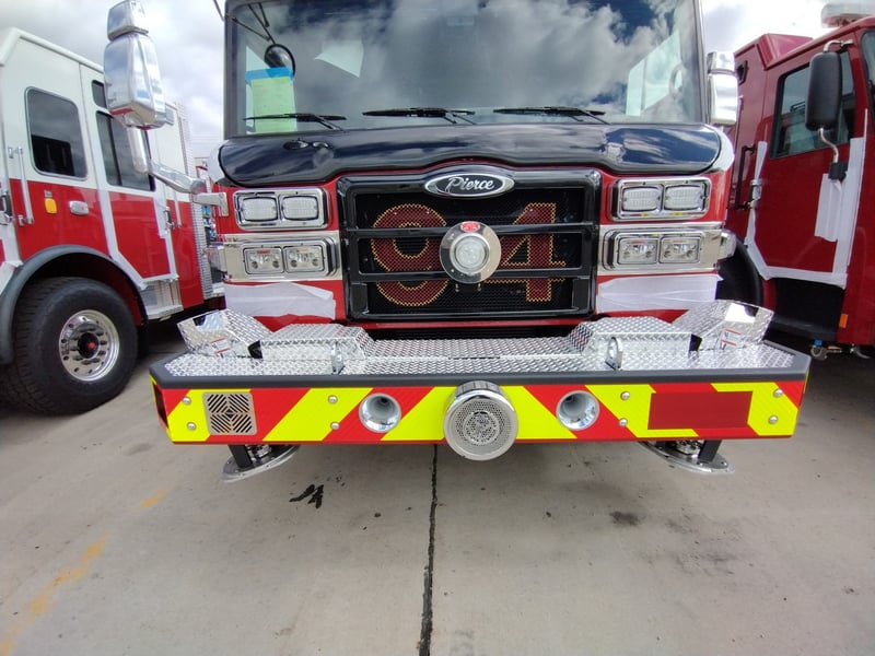 MacQeen Emergency A 374 jpg