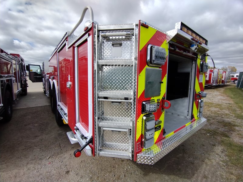 MacQeen Emergency A 396 jpg