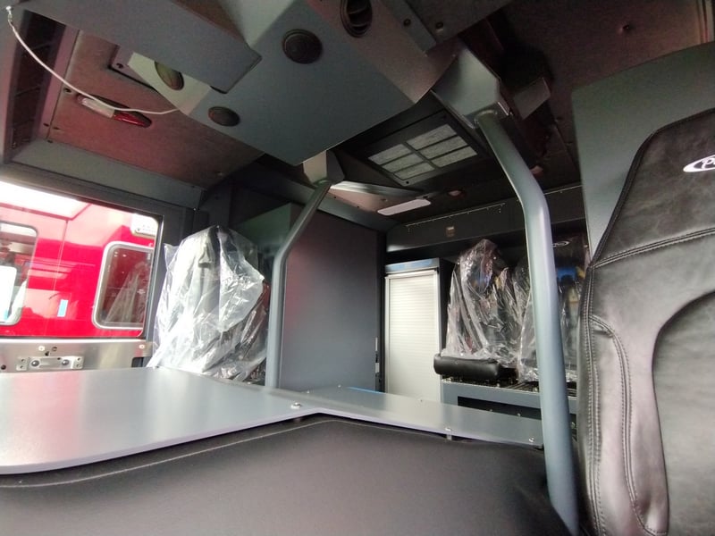 MacQeen Emergency A 433 jpg