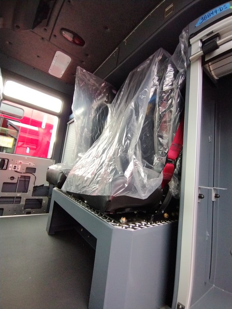 MacQeen Emergency A 438 jpg