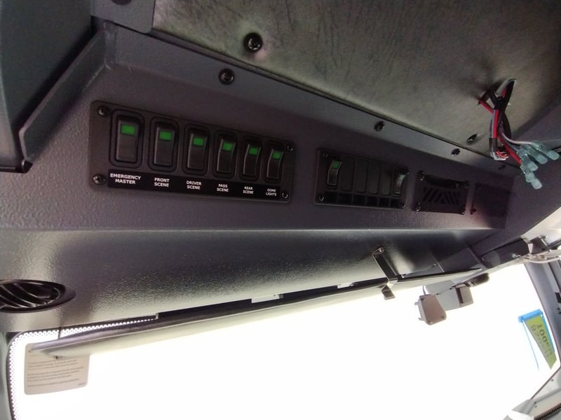 MacQeen Emergency A 505 jpg