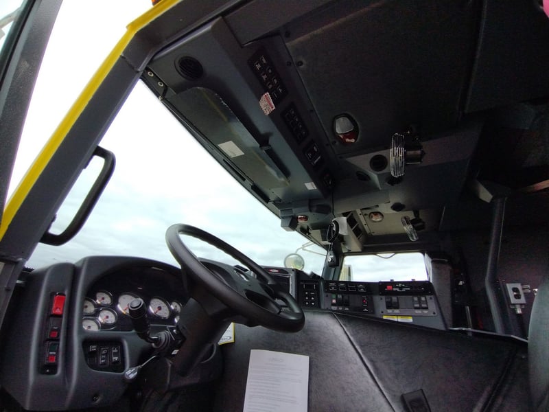 MacQeen Emergency A 520 jpg