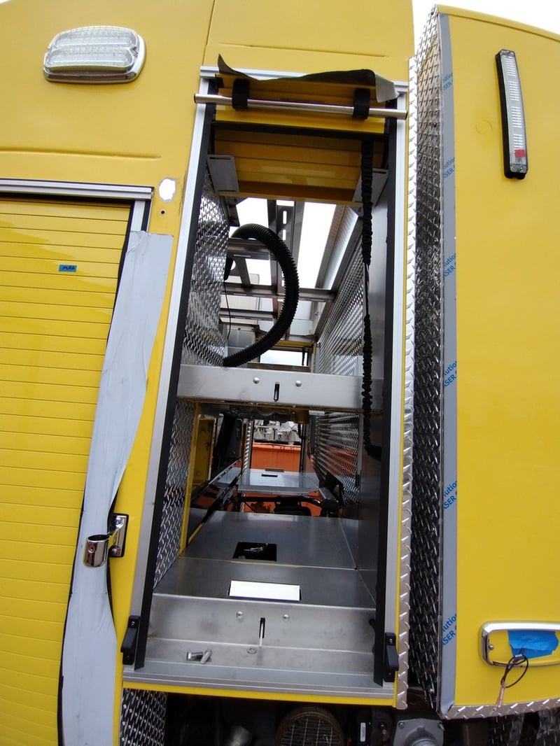 MacQeen Emergency A 547 jpg