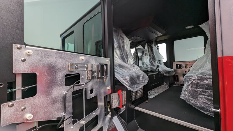 MacQeen Emergency B 30 jpg