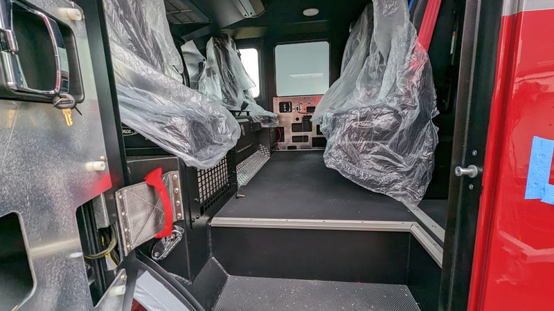 MacQeen Emergency B 31 jpg