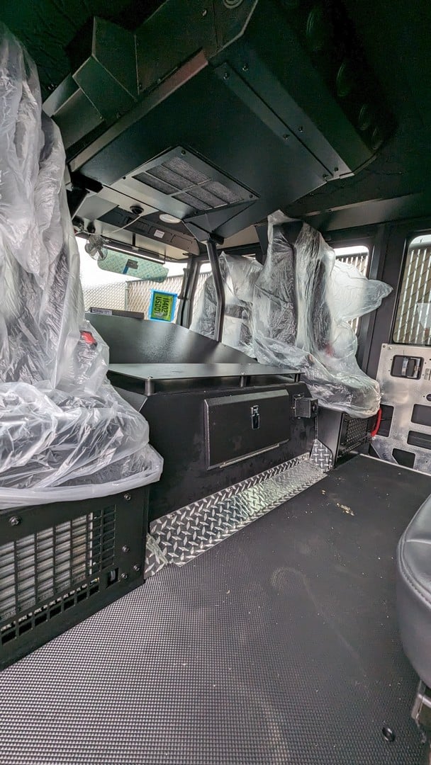 MacQeen Emergency B 63 jpg