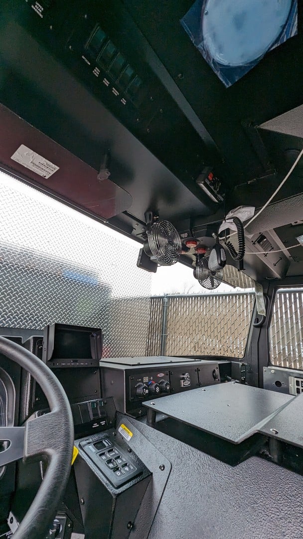 MacQeen Emergency B 89 jpg