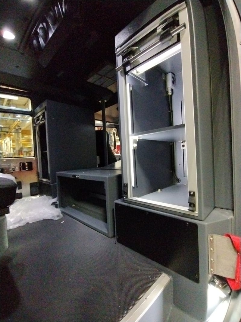 MacQueen A 143 jpg
