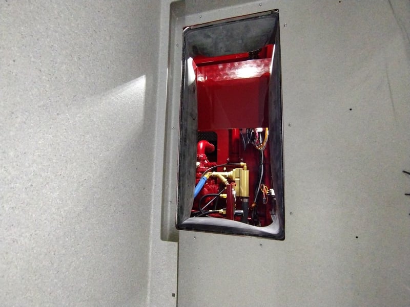 MacQueen A 150 jpg
