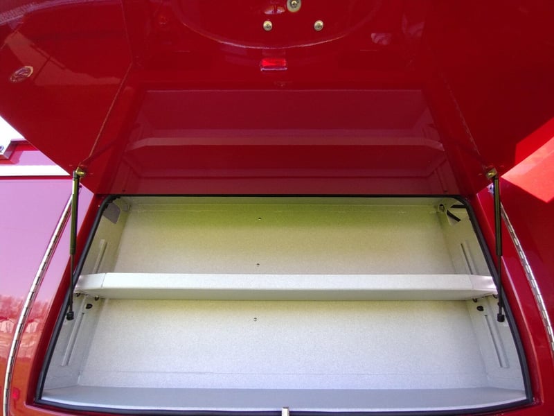 MacQueen A 560 JPG