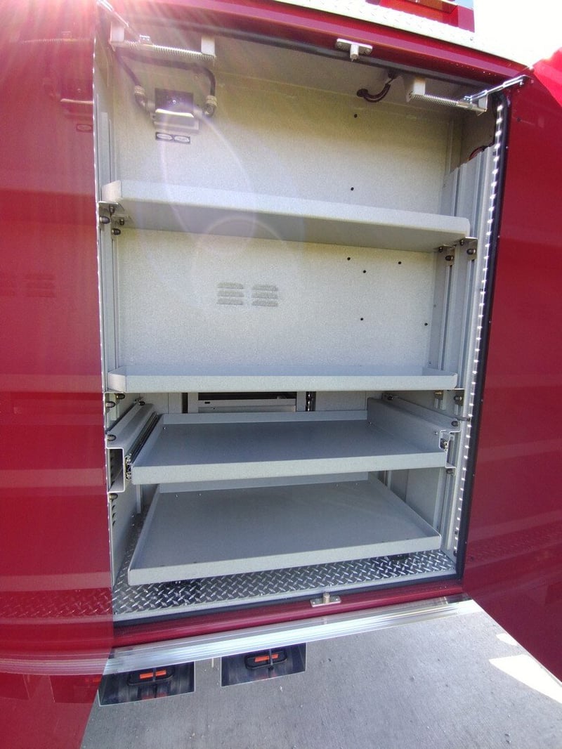 MacQueen A 561 JPG