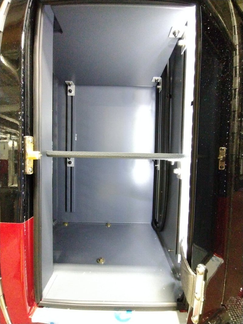 MacQueen A 563 jpg
