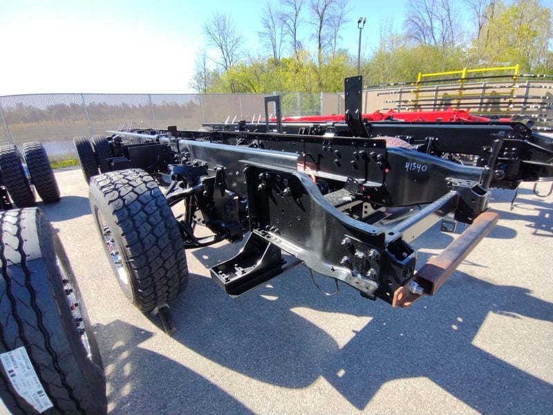 MacQueen B 64 JPG